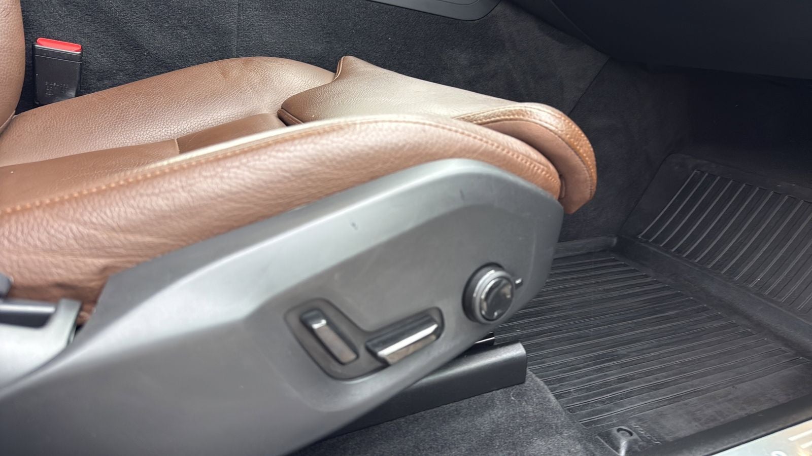 2019 Volvo XC60 T5 Momentum