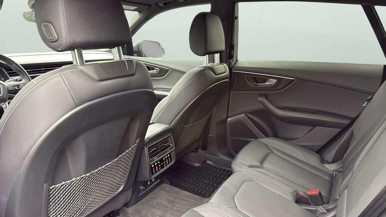 2020 Audi Q8 55 Premium Plus quattro