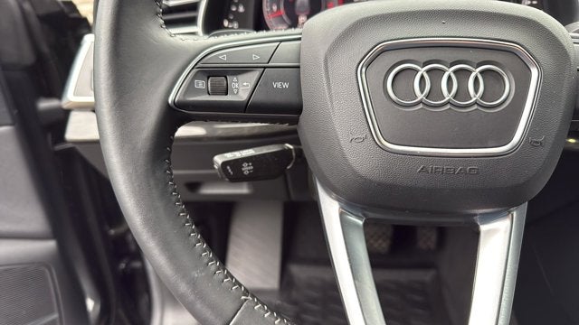 2020 Audi Q8 55 Premium Plus quattro