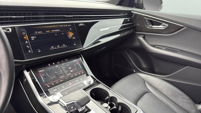 2020 Audi Q8 55 Premium Plus quattro