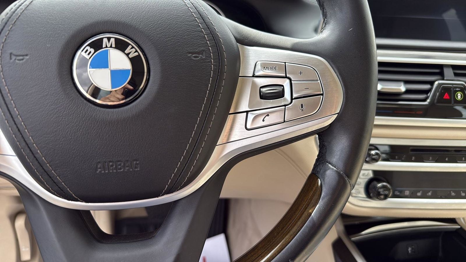 2019 BMW 7 Series 740i