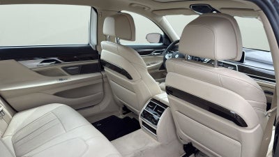 2019 BMW 7 Series 740i