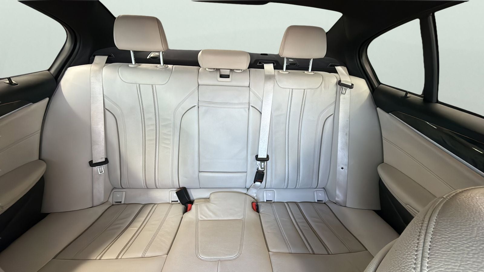 2019 BMW 5 Series 540i