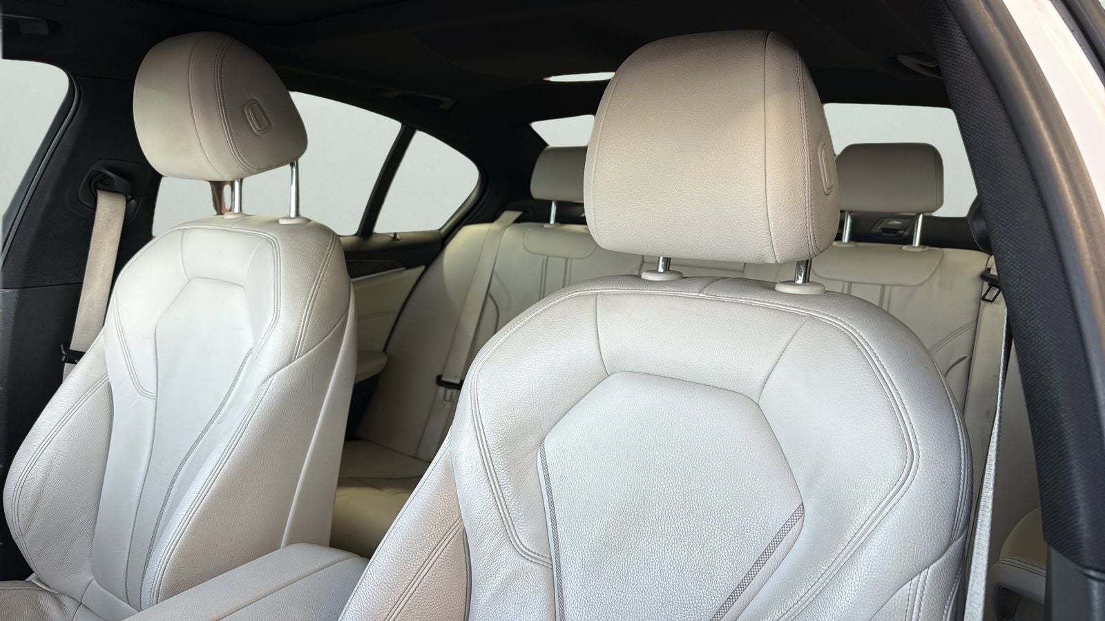 2019 BMW 5 Series 540i