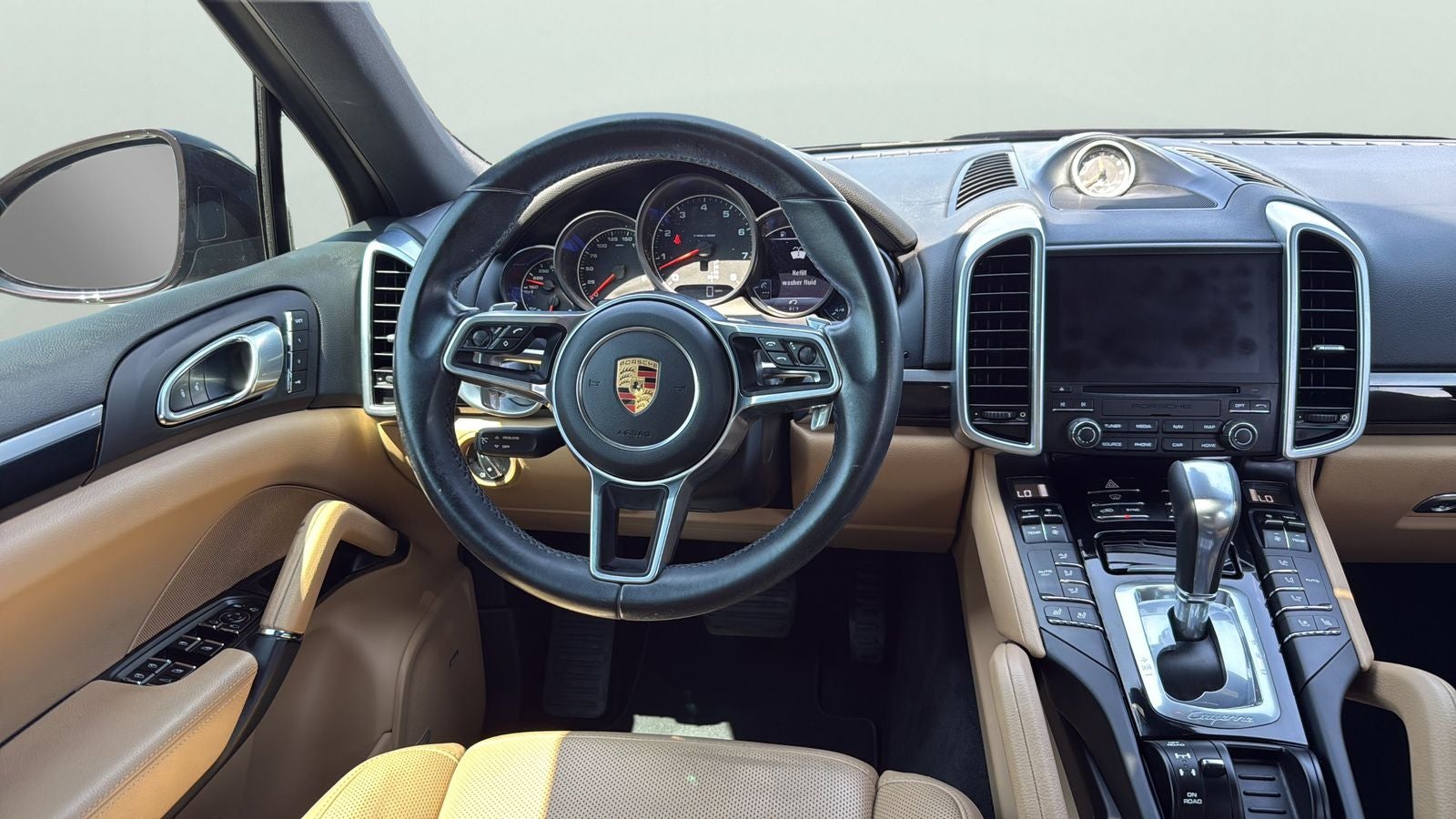 2017 Porsche Cayenne Platinum Edition