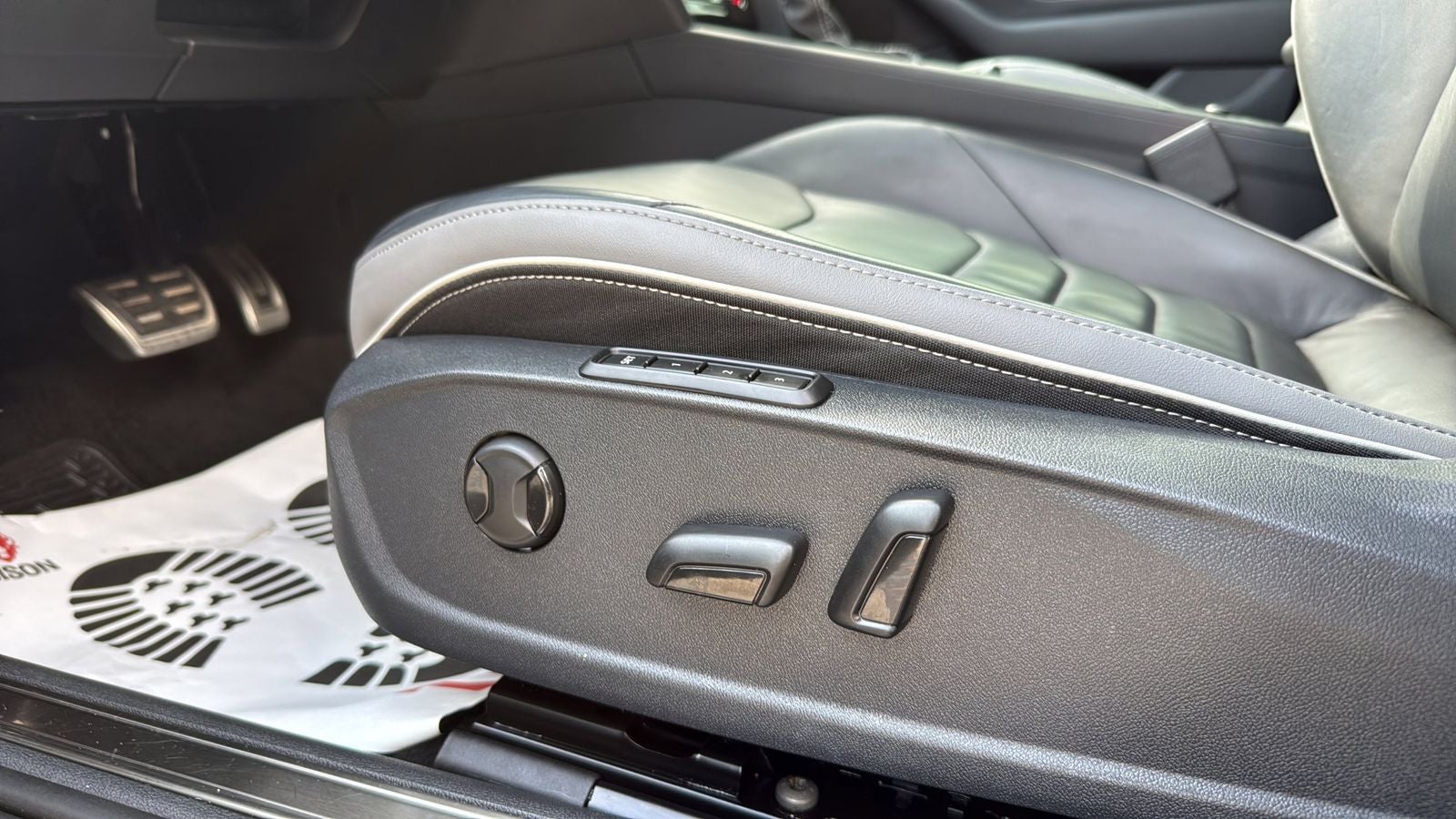 2023 Volkswagen Arteon 2.0T SEL R-Line