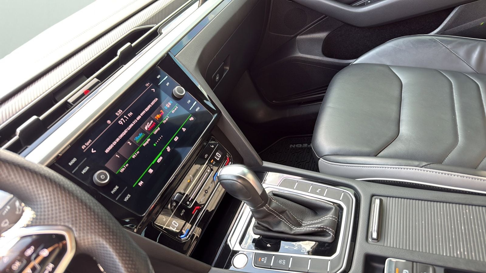 2023 Volkswagen Arteon 2.0T SEL R-Line